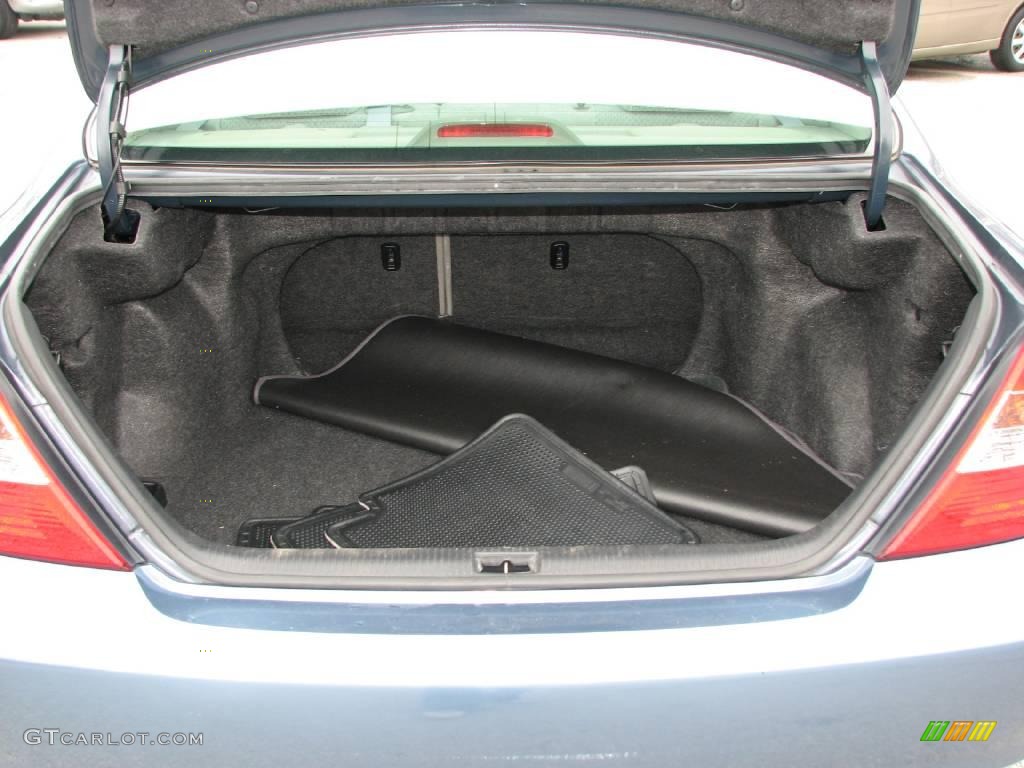 2003 Camry LE - Catalina Blue Metallic / Stone photo #7