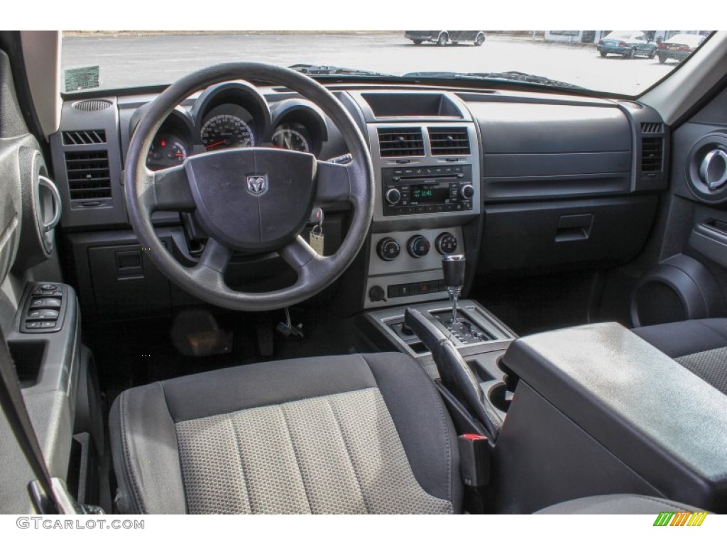 2010 Nitro Heat 4x4 - Inferno Red Crystal Pearl / Dark Slate Gray/Light Slate Gray photo #16