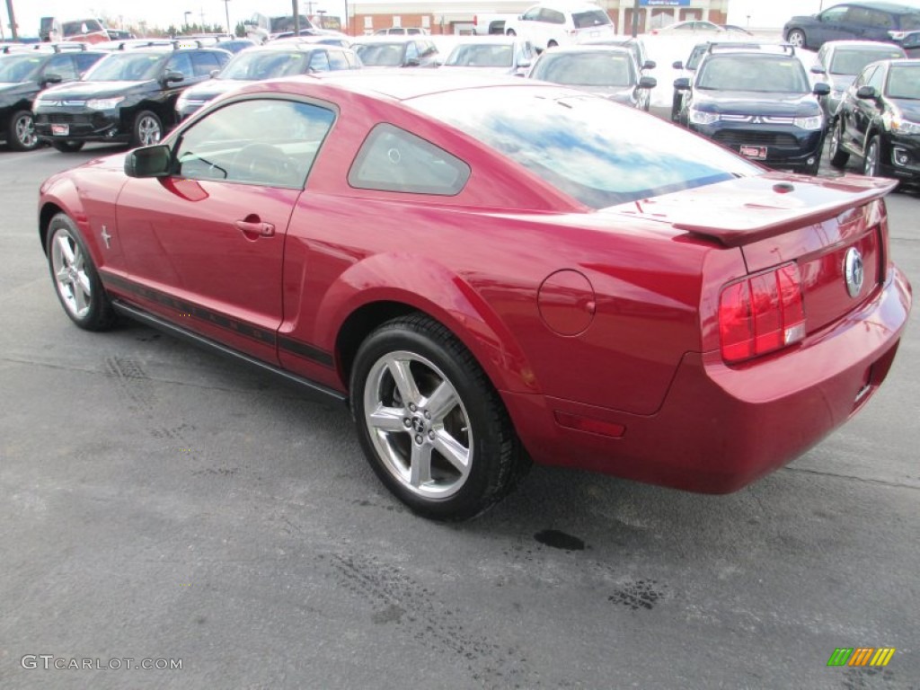 2008 Mustang V6 Deluxe Coupe - Dark Candy Apple Red / Light Graphite photo #5