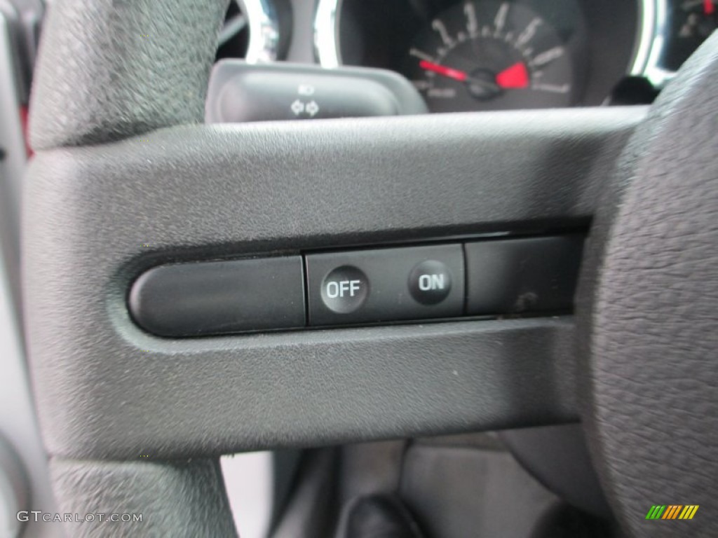 2008 Mustang V6 Deluxe Coupe - Dark Candy Apple Red / Light Graphite photo #18