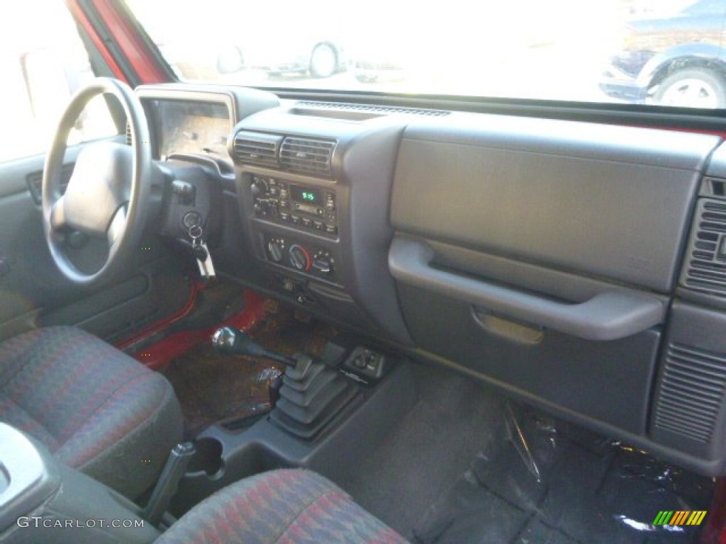 2000 Wrangler SE 4x4 - Flame Red / Agate photo #11