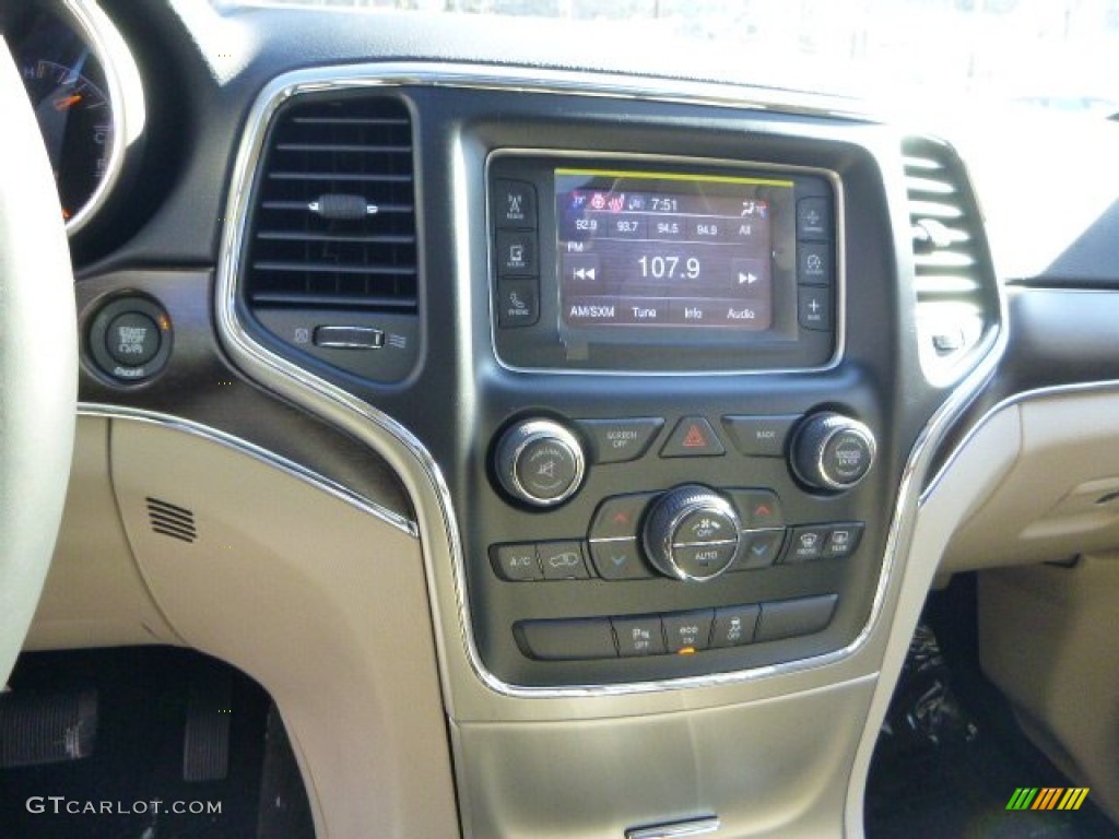 2014 Grand Cherokee Limited 4x4 - Brilliant Black Crystal Pearl / New Zealand Black/Light Frost photo #17