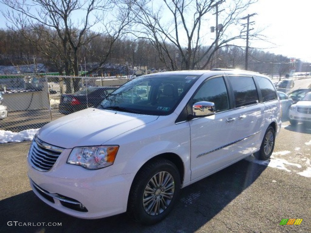 2014 Town & Country Touring-L - Bright White / Dark Frost Beige/Medium Frost Beige photo #1