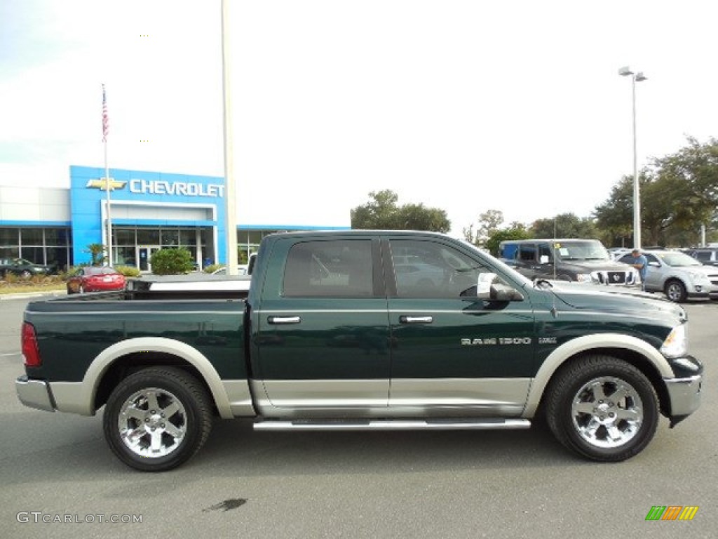 2011 Ram 1500 Laramie Crew Cab - Hunter Green Pearl / Light Pebble Beige/Bark Brown photo #9