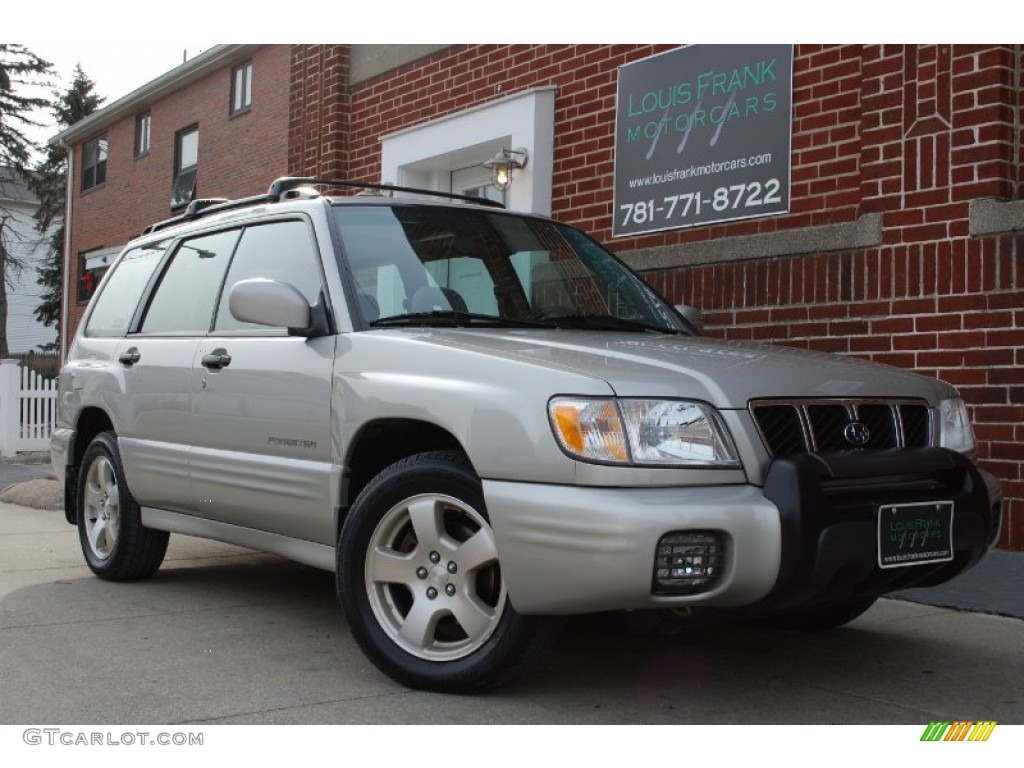 2001 Forester 2.5 S - Silverthorn Metallic / Gray photo #2
