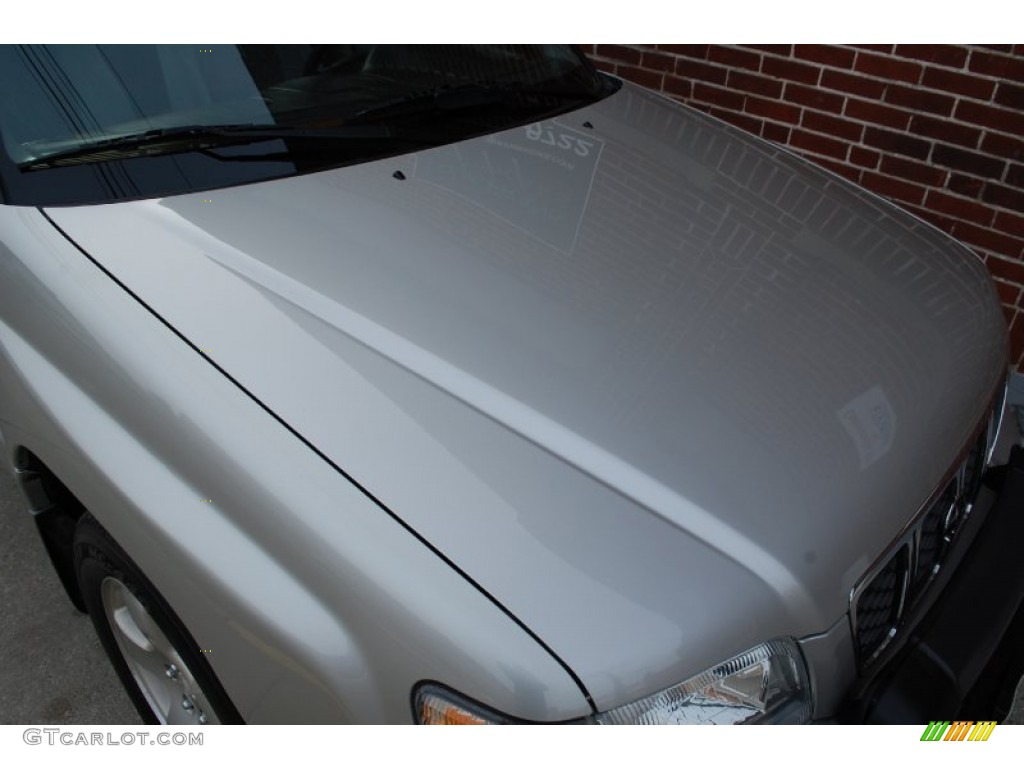 2001 Forester 2.5 S - Silverthorn Metallic / Gray photo #24