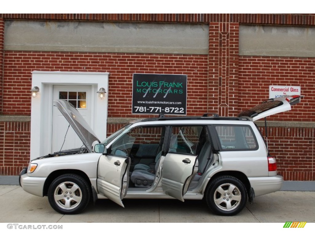 2001 Forester 2.5 S - Silverthorn Metallic / Gray photo #35