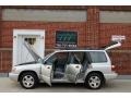 2001 Silverthorn Metallic Subaru Forester 2.5 S  photo #35