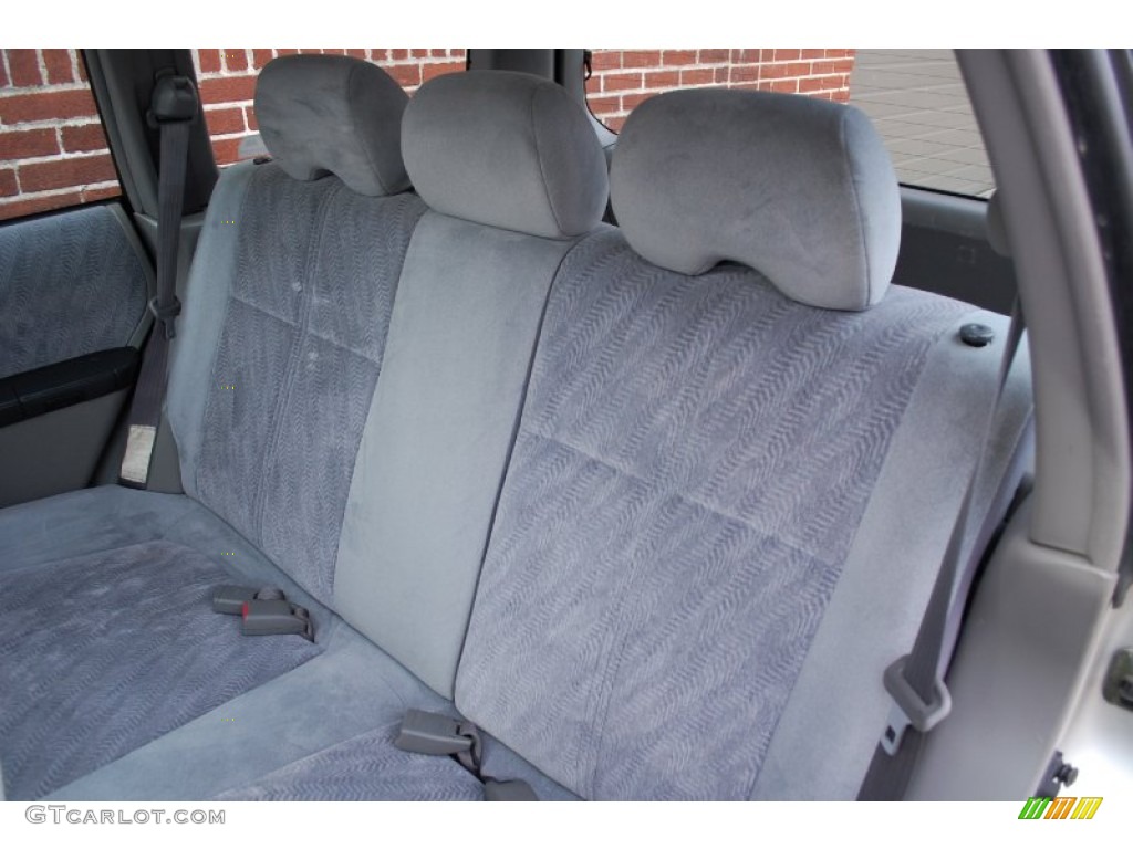 2001 Forester 2.5 S - Silverthorn Metallic / Gray photo #48