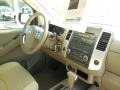 Avalanche White - Frontier SE V6 King Cab Photo No. 11