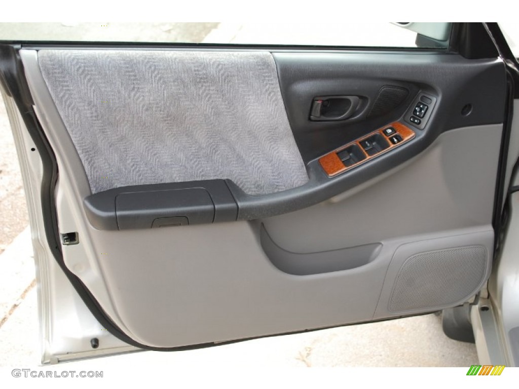2001 Forester 2.5 S - Silverthorn Metallic / Gray photo #60