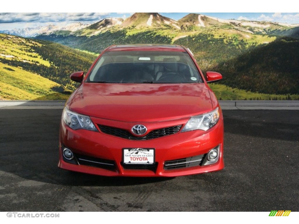 2014 Camry SE - Barcelona Red Metallic / Black photo #2