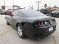 Black - Mustang V6 Coupe Photo No. 3