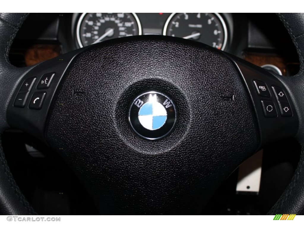 2010 3 Series 328i Sedan - Jet Black / Black photo #17