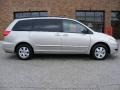 2006 Silver Shadow Pearl Toyota Sienna LE  photo #2