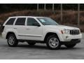 Stone White - Grand Cherokee Limited Photo No. 3