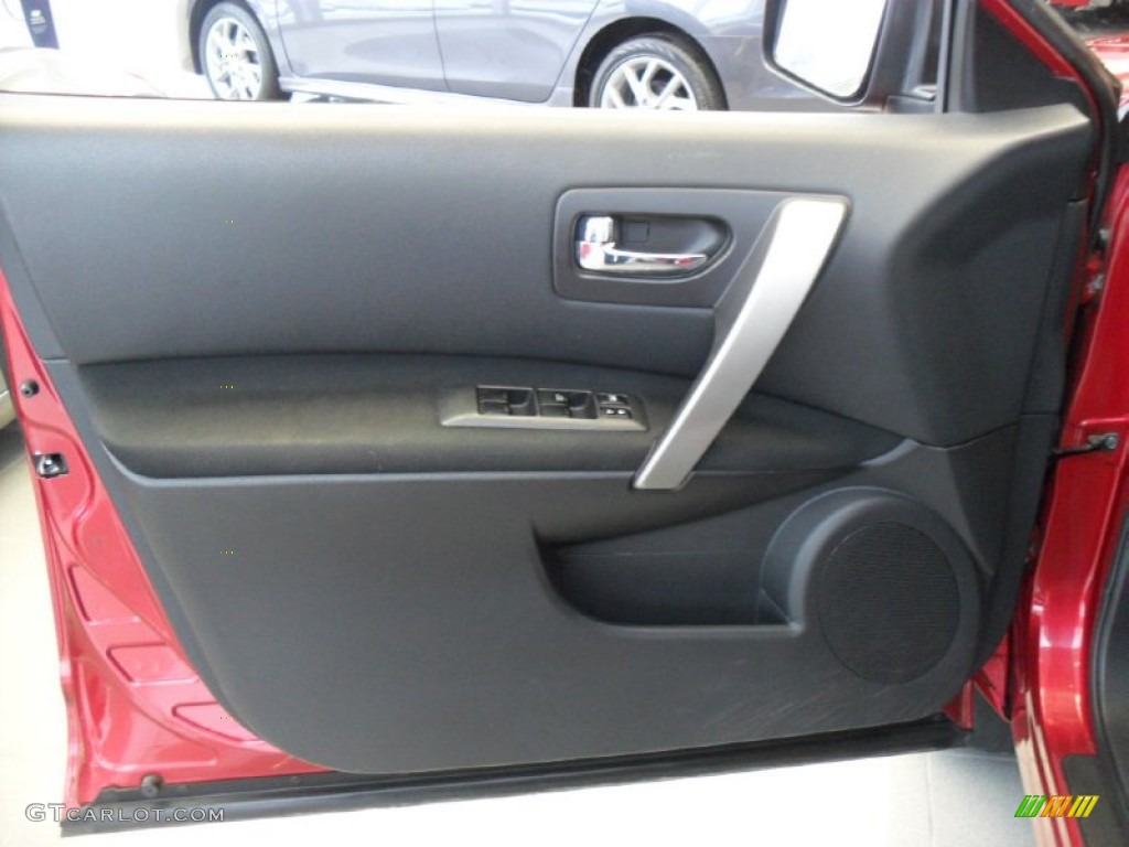 2008 Rogue SL AWD - Venom Red Pearl / Black/Red photo #22