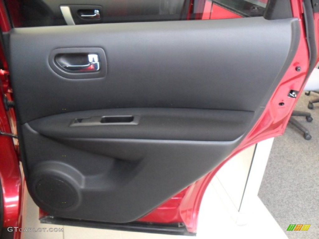 2008 Rogue SL AWD - Venom Red Pearl / Black/Red photo #24