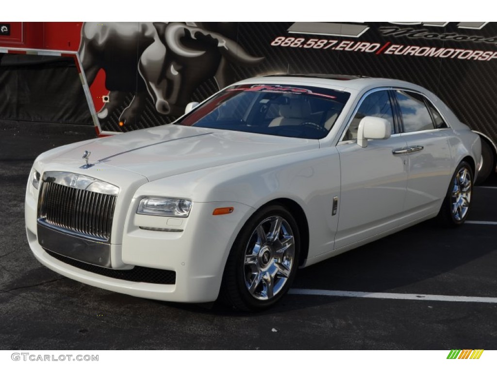 English White Rolls-Royce Ghost