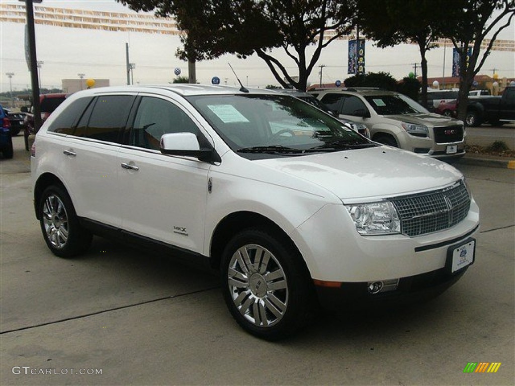 2010 MKX FWD - White Platinum Tri-Coat / Cashmere/Black photo #2