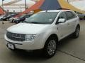 2010 White Platinum Tri-Coat Lincoln MKX FWD  photo #7