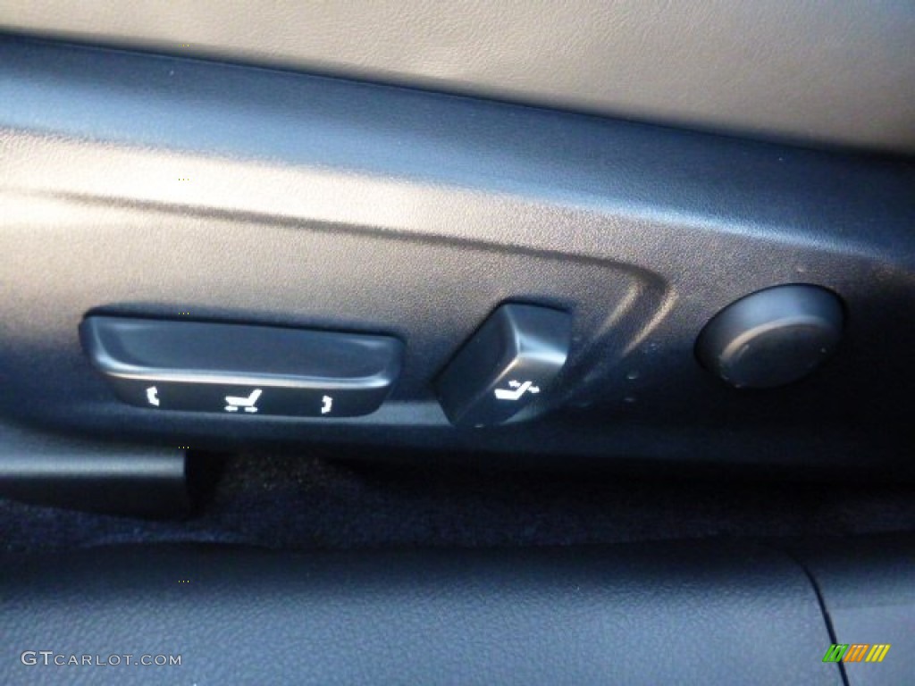 2014 IS 250 AWD - Atomic Silver / Black photo #13