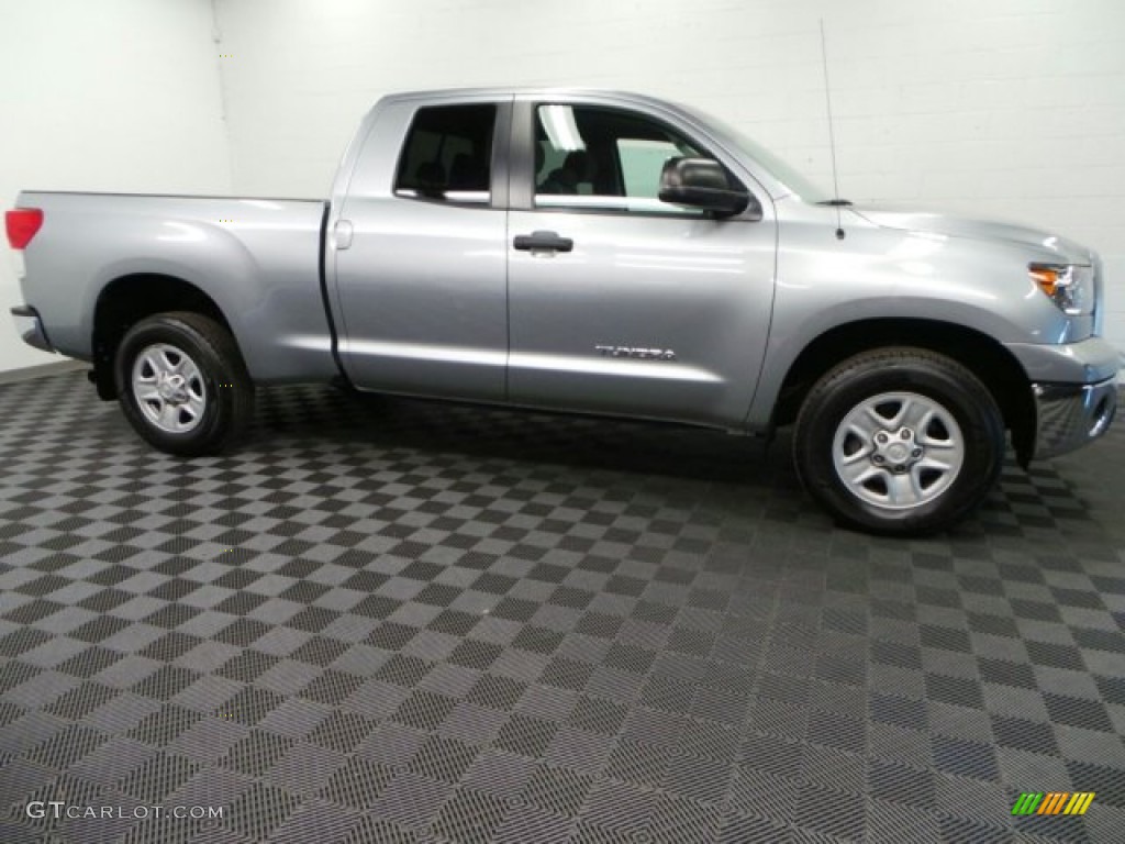 2010 Tundra Double Cab 4x4 - Silver Sky Metallic / Graphite Gray photo #3