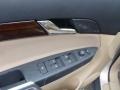 2009 Gold Mist Saturn VUE XE  photo #19