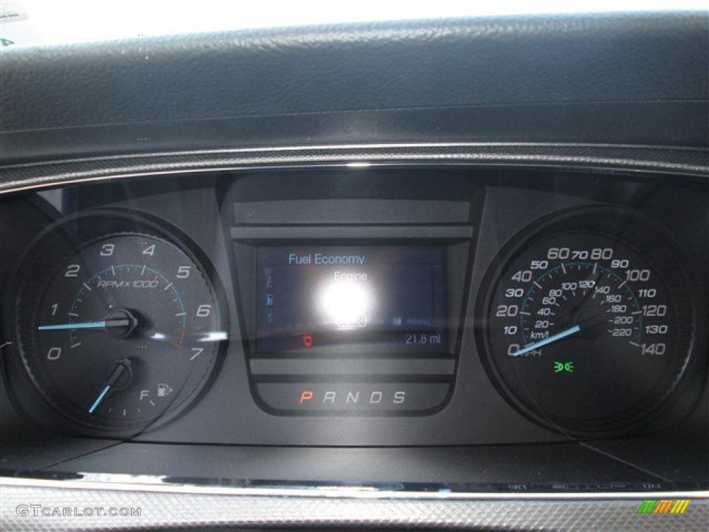 2014 Ford Taurus SE Gauges Photo #88888384