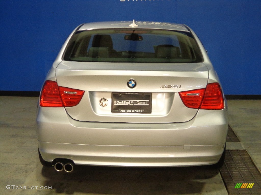2011 3 Series 328i xDrive Sedan - Titanium Silver Metallic / Black photo #9