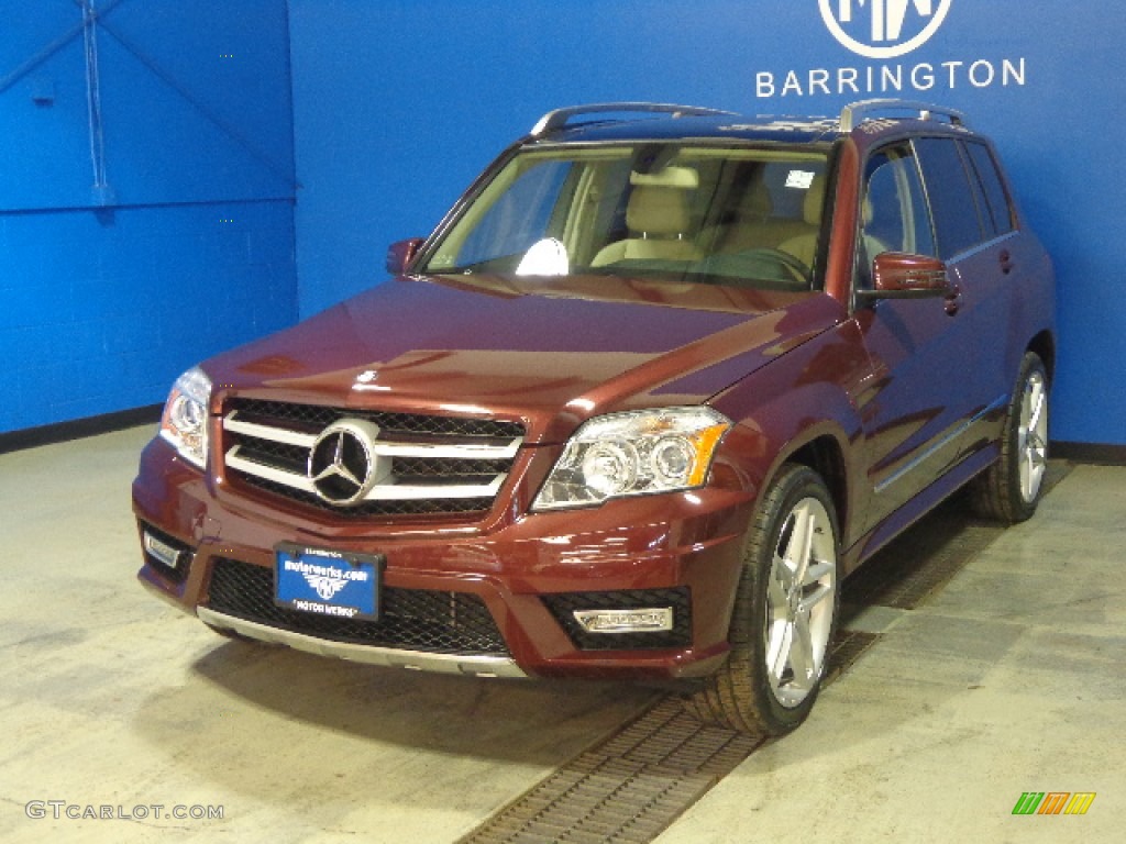 2011 GLK 350 4Matic - Barolo Red Metallic / Almond/Black photo #1