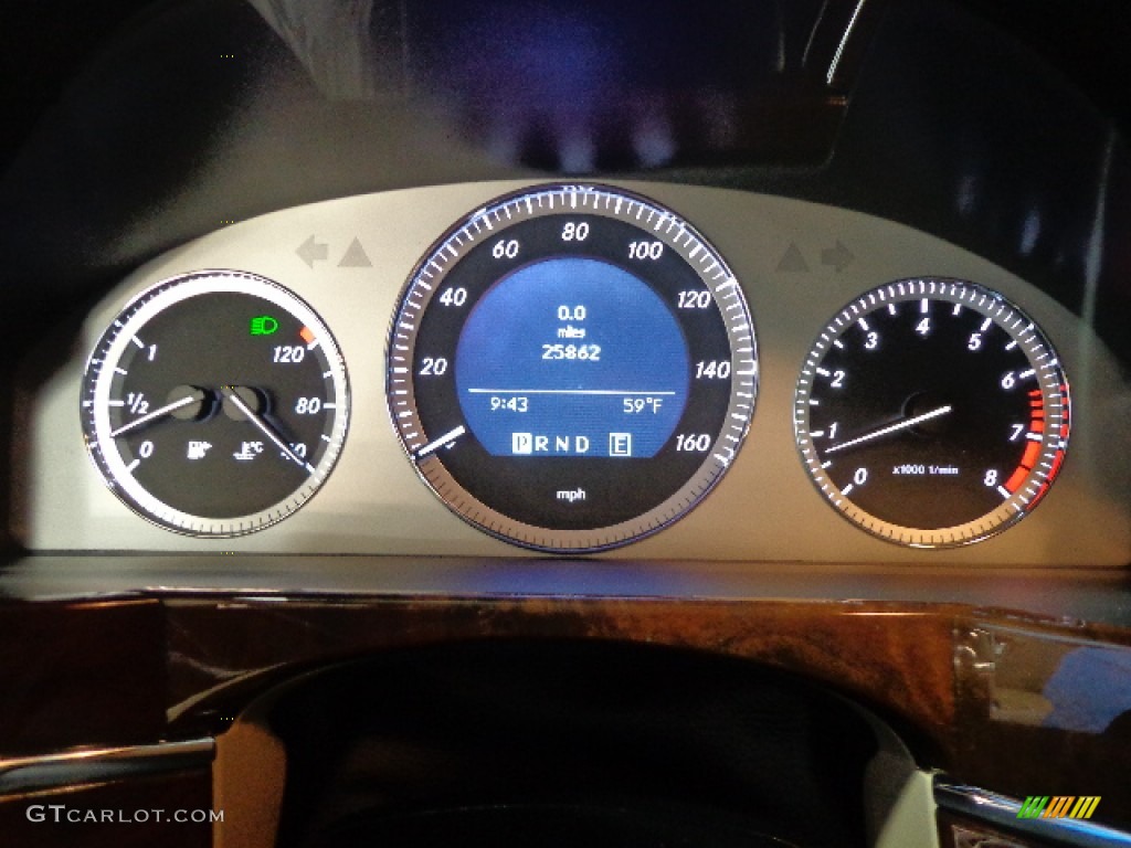 2011 GLK 350 4Matic - Barolo Red Metallic / Almond/Black photo #17