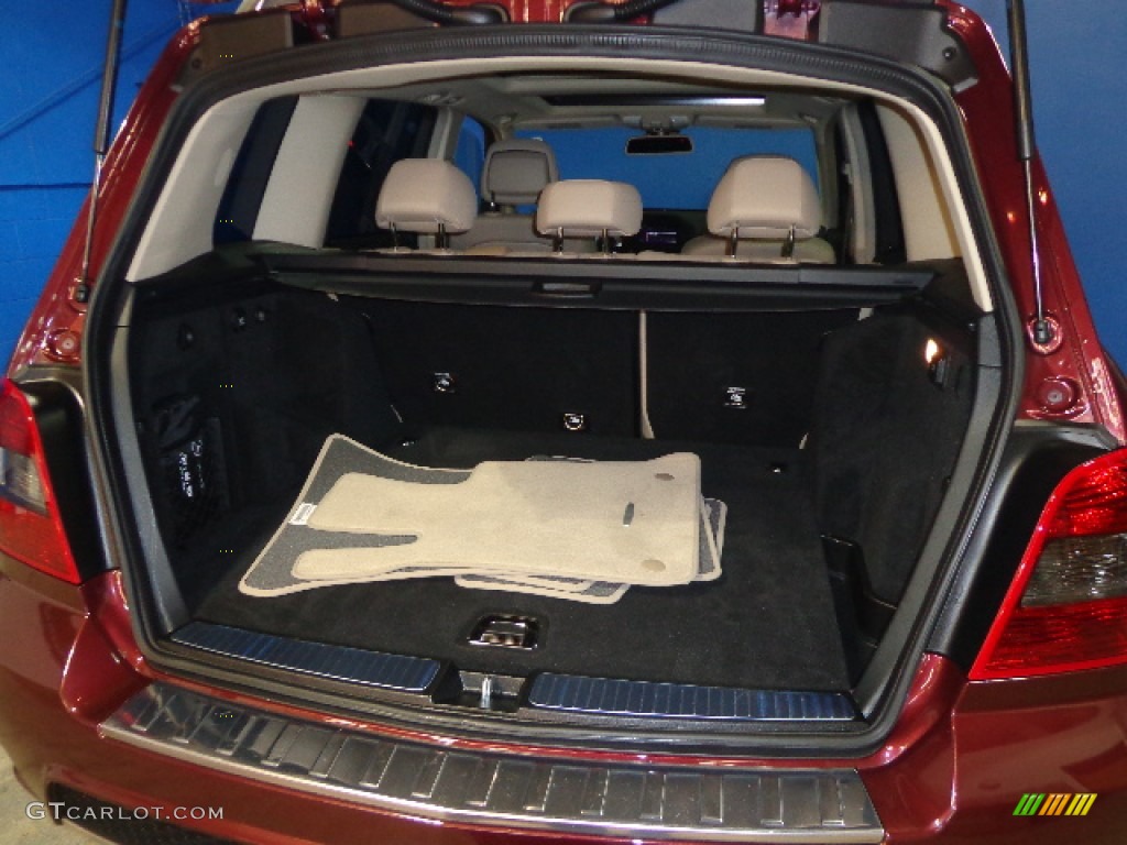 2011 GLK 350 4Matic - Barolo Red Metallic / Almond/Black photo #18