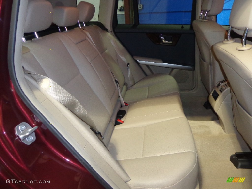 2011 GLK 350 4Matic - Barolo Red Metallic / Almond/Black photo #21
