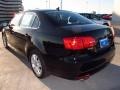 Black - Jetta SE Sedan Photo No. 4