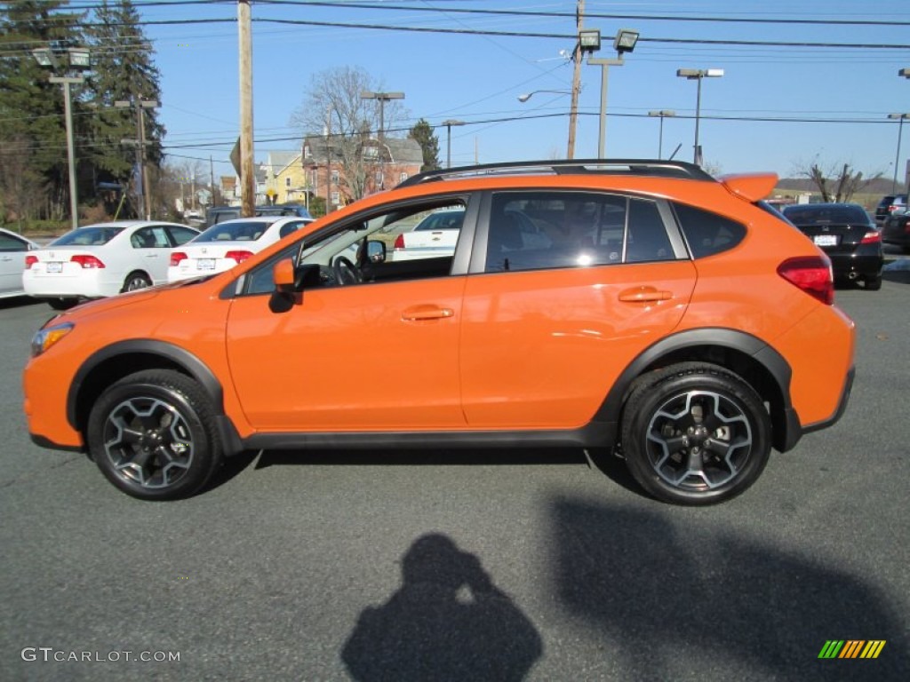 2013 XV Crosstrek 2.0 Premium - Tangerine Orange Pearl / Black photo #9