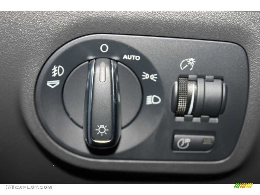 2008 TT 2.0T Coupe - Ocean Blue Pearl Effect / Black photo #16