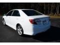 Super White - Camry SE Photo No. 8