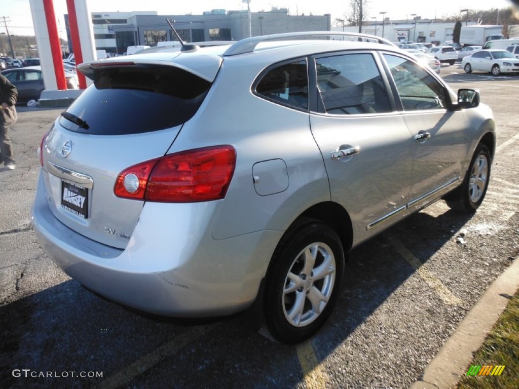 2011 Rogue SV AWD - Silver Ice Metallic / Black photo #5