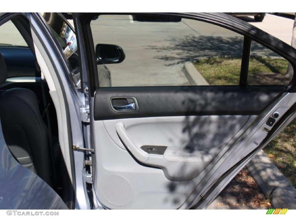 2004 TSX Sedan - Meteor Silver Metallic / Quartz photo #12