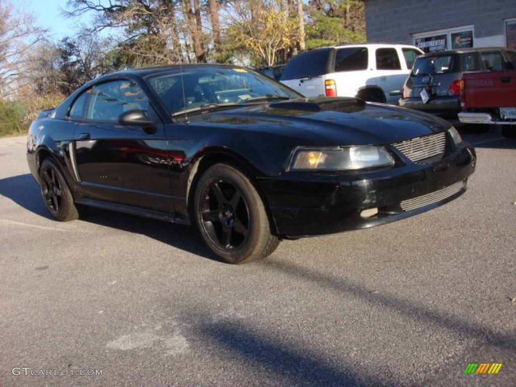 2002 Mustang GT Coupe - Black / Medium Graphite photo #11