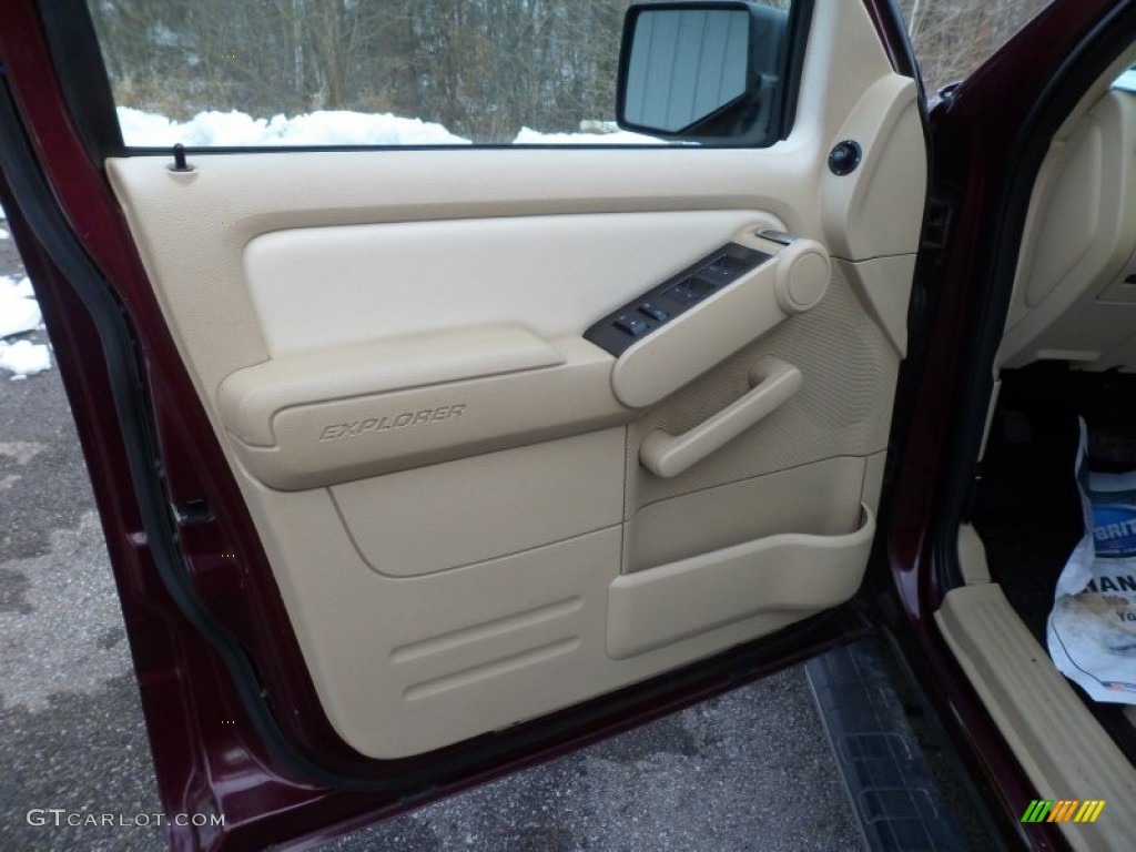 2007 Explorer Sport Trac Limited 4x4 - Red Fire / Camel photo #22