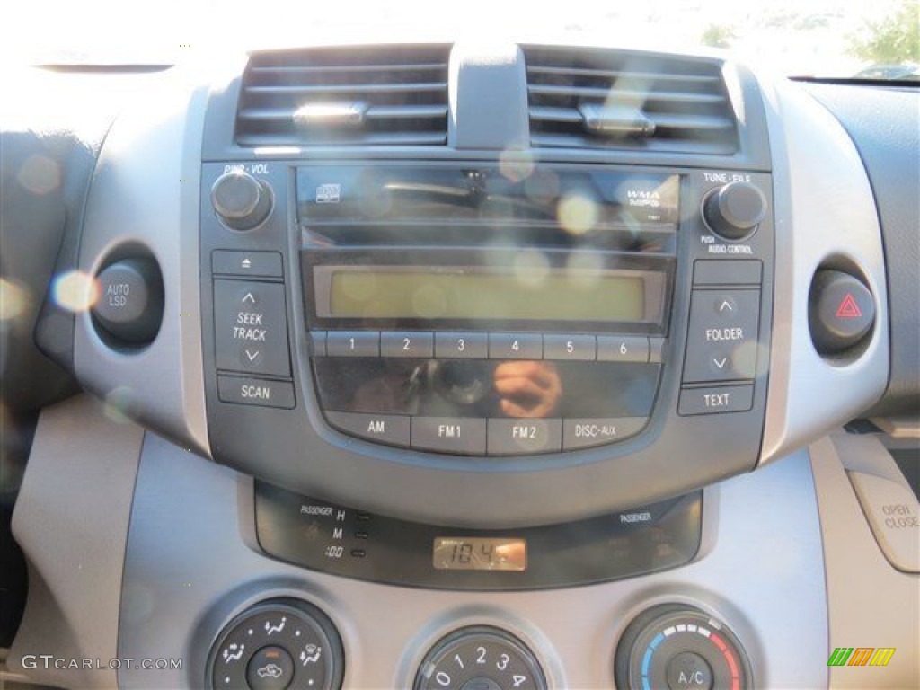 2008 RAV4 I4 - Black / Taupe photo #15