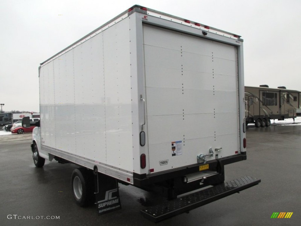 2014 Savana Cutaway 3500 Commercial Moving Truck - Summit White / Neutral photo #15