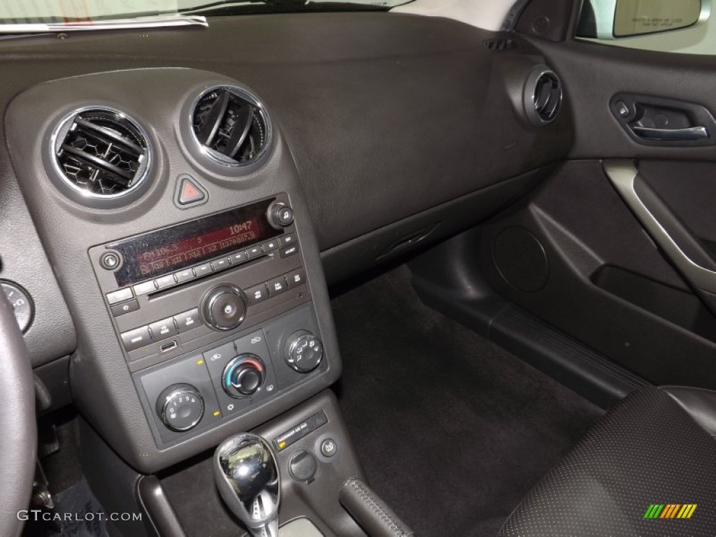 2010 G6 GT Sedan - Silver Green Metallic / Ebony photo #14