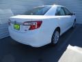 2014 Super White Toyota Camry Hybrid XLE  photo #4