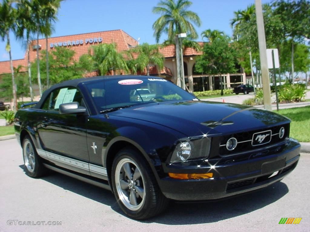 2006 Mustang V6 Premium Convertible - Black / Dark Charcoal photo #1