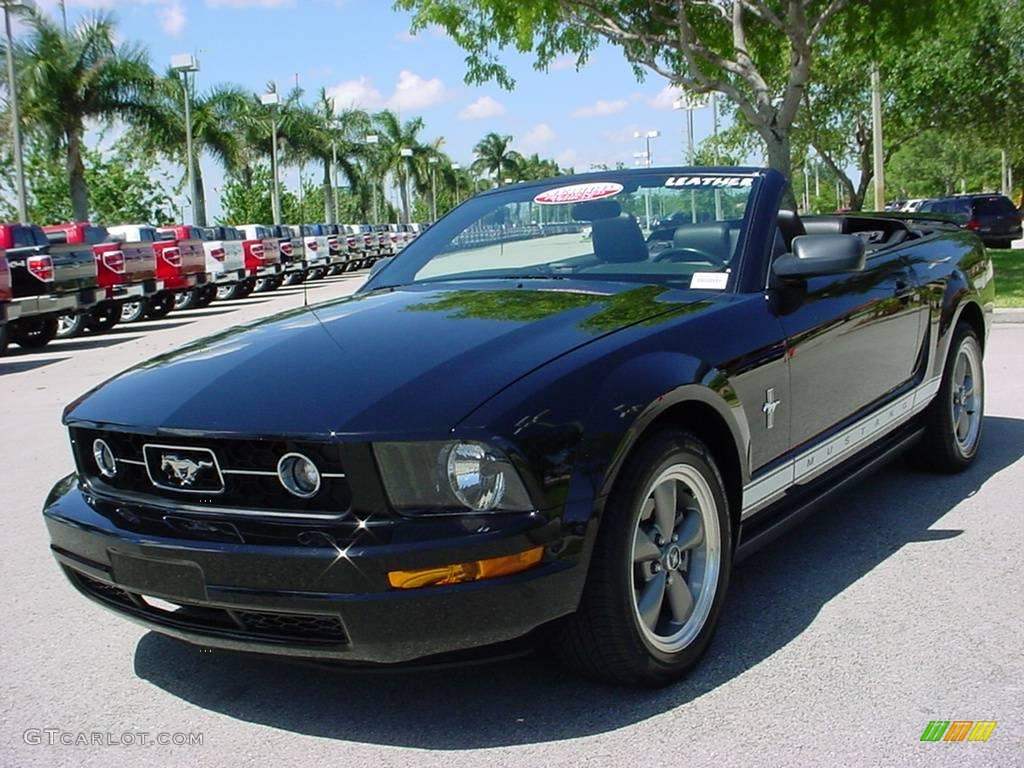 2006 Mustang V6 Premium Convertible - Black / Dark Charcoal photo #7