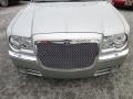 Silver Steel Metallic - 300 C HEMI Photo No. 38