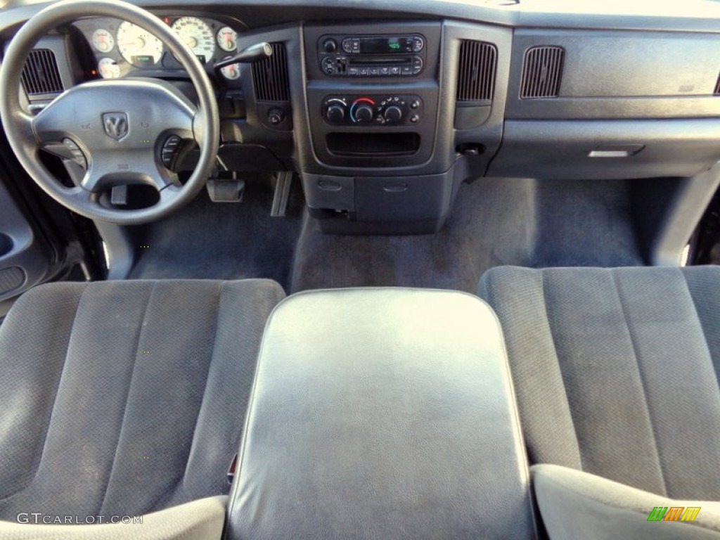 2003 Ram 1500 SLT Quad Cab - Black / Dark Slate Gray photo #3